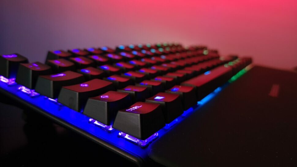 Steelseries APEX TKL Pro Review: RGB Keyboard Heaven